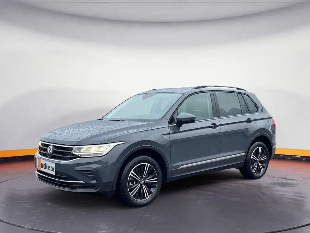 Photo 1 : Volkswagen Tiguan 2024 Petrol