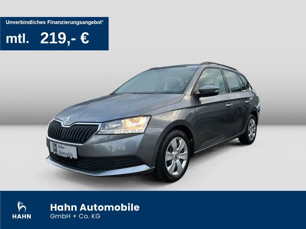 Photo 1 : Skoda Fabia 2022 Petrol