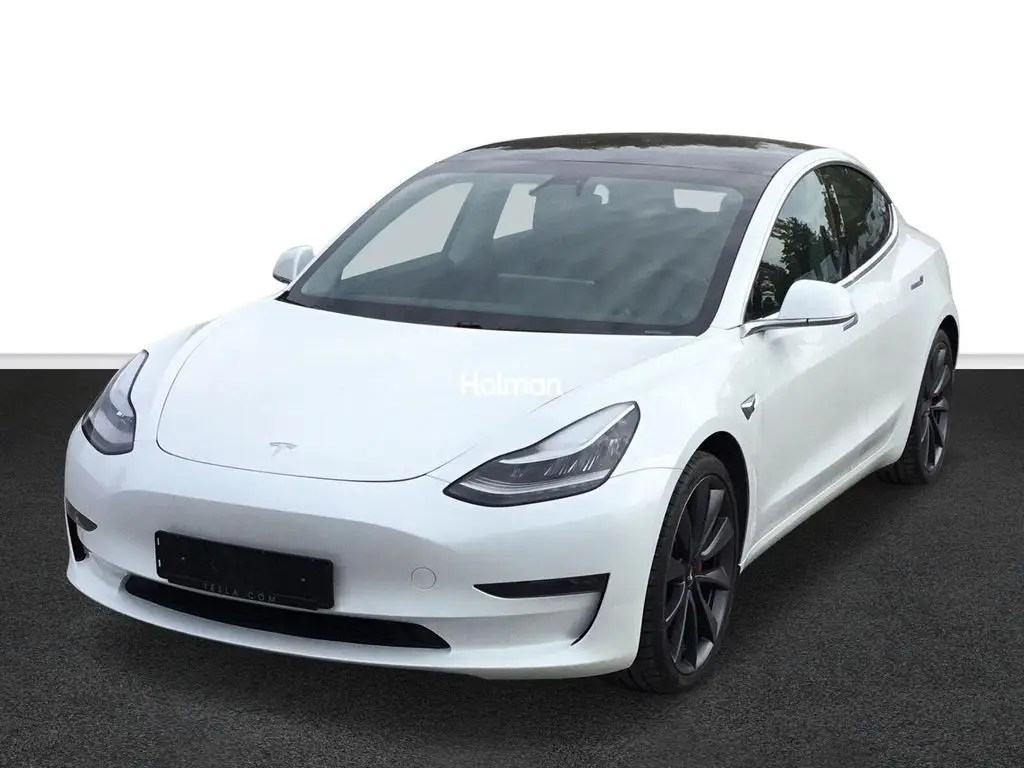 Photo 1 : Tesla Model 3 2020 Non renseigné