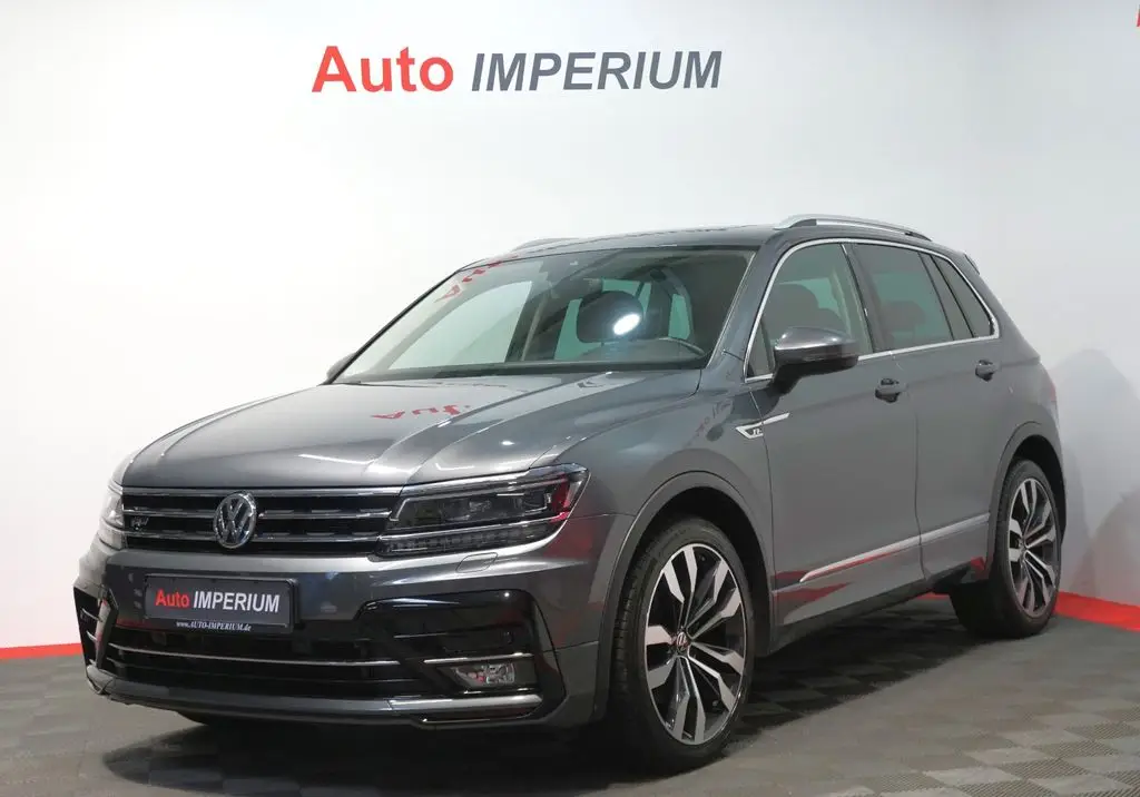 Photo 1 : Volkswagen Tiguan 2020 Petrol