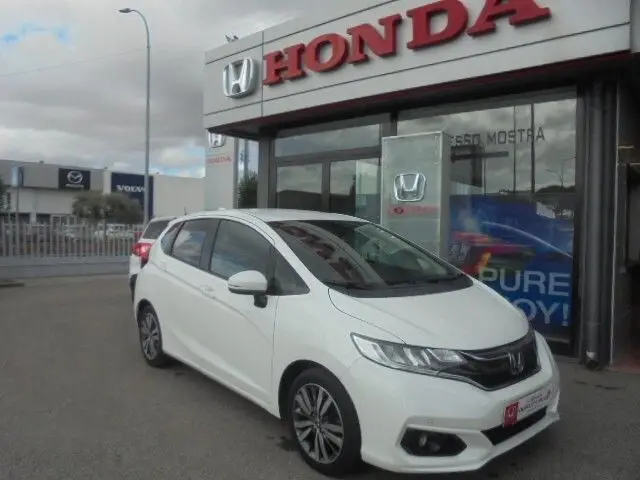 Photo 1 : Honda Jazz 2018 Petrol