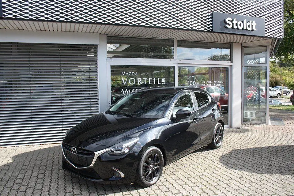 Photo 1 : Mazda 2 2019 Petrol