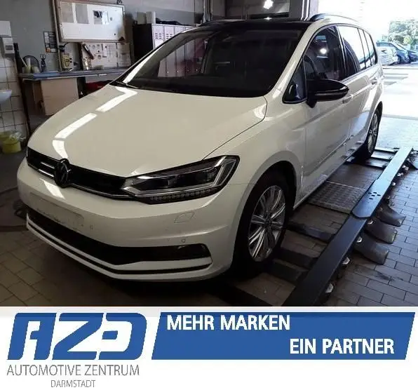 Photo 1 : Volkswagen Touran 2023 Diesel