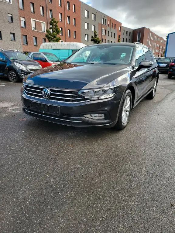 Photo 1 : Volkswagen Passat 2019 Diesel