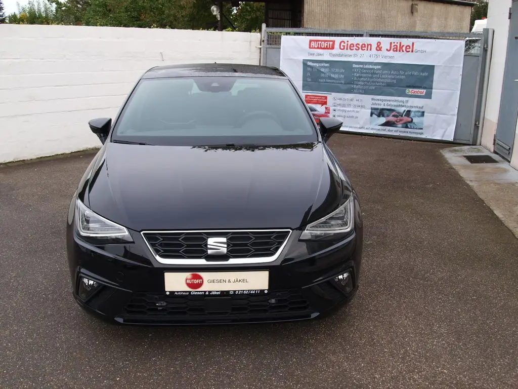 Photo 1 : Seat Ibiza 2024 Petrol