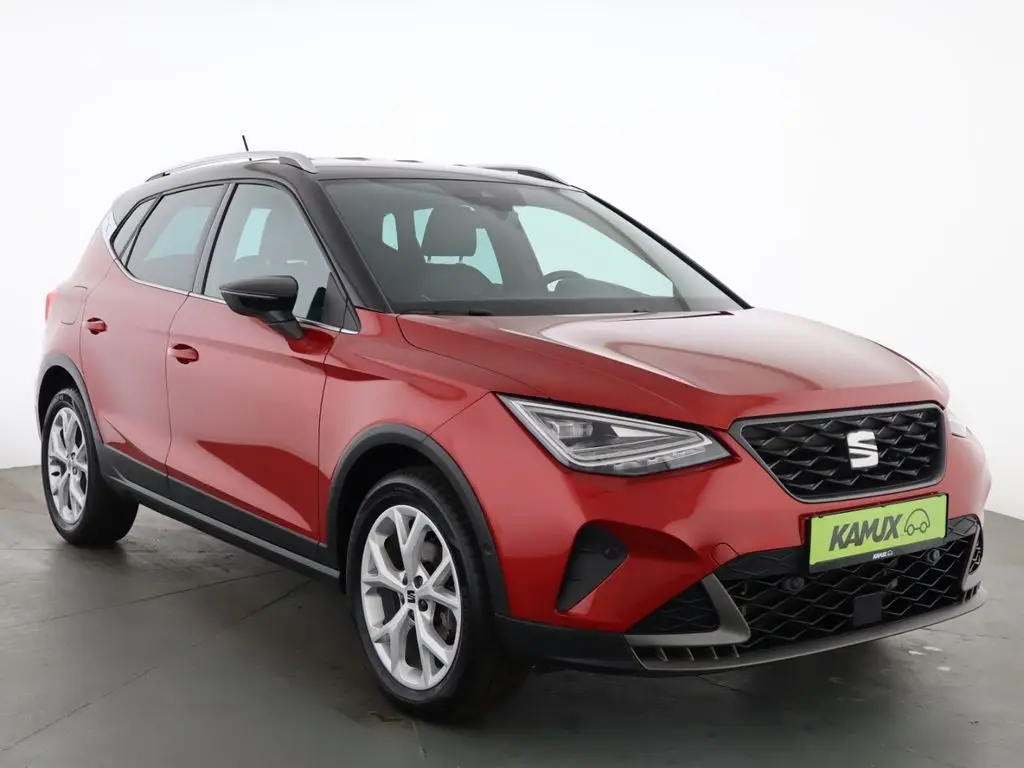 Photo 1 : Seat Arona 2022 Petrol