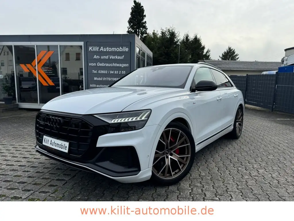 Photo 1 : Audi Q8 2021 Diesel