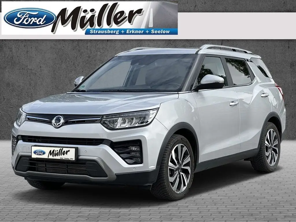 Photo 1 : Ssangyong Tivoli 2021 Petrol