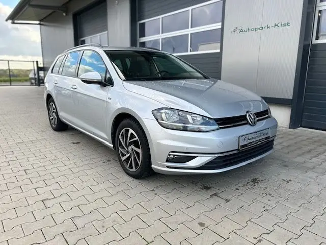 Photo 1 : Volkswagen Golf 2019 Diesel