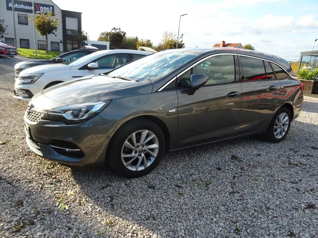 Photo 1 : Opel Astra 2020 Diesel