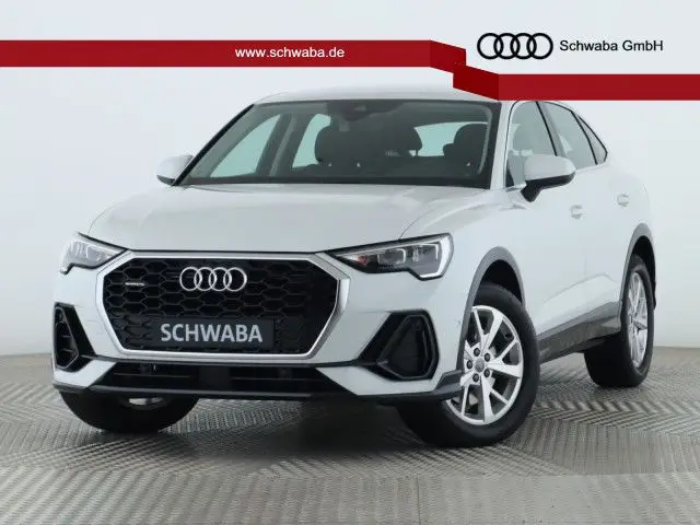 Photo 1 : Audi Q3 2020 Petrol