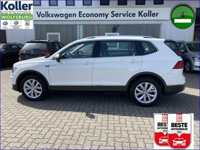 Photo 1 : Volkswagen Tiguan 2021 Essence