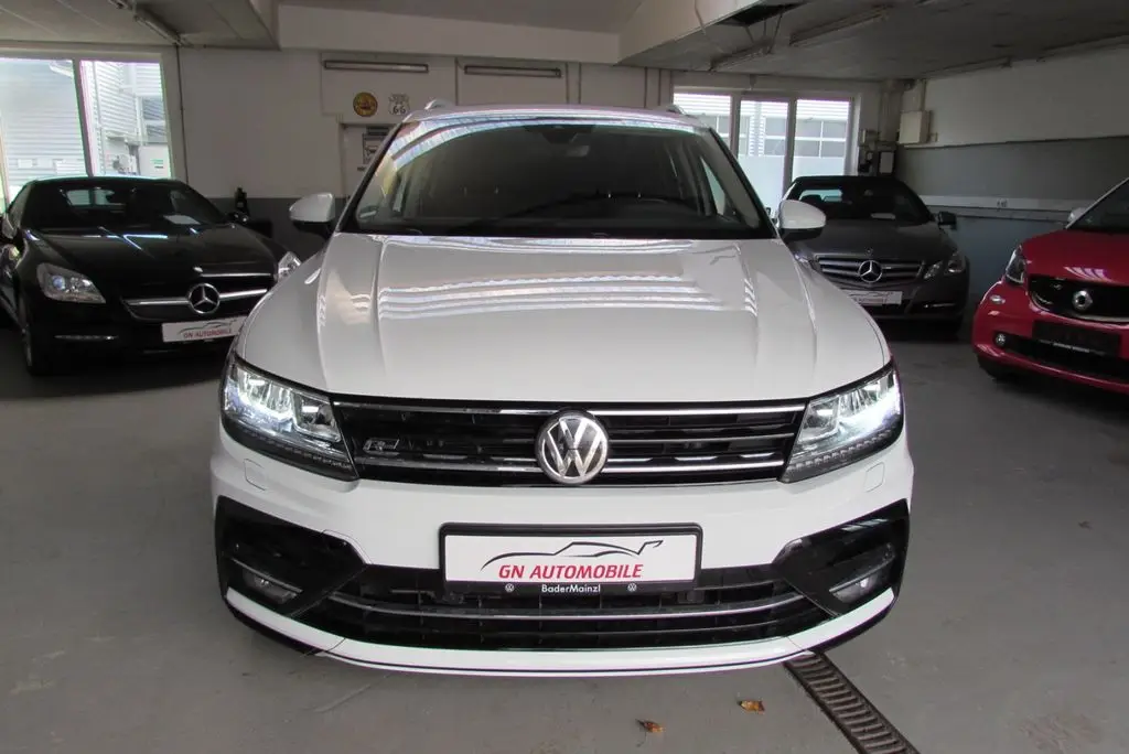 Photo 1 : Volkswagen Tiguan 2019 Petrol