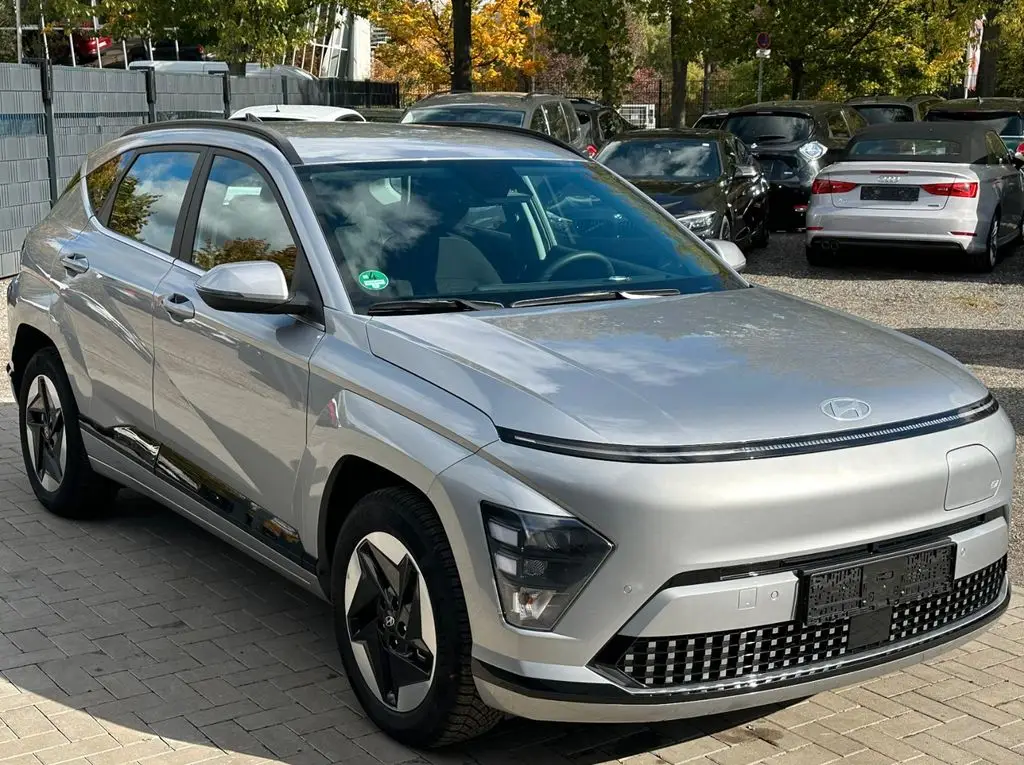 Photo 1 : Hyundai Kona 2024 Non renseigné