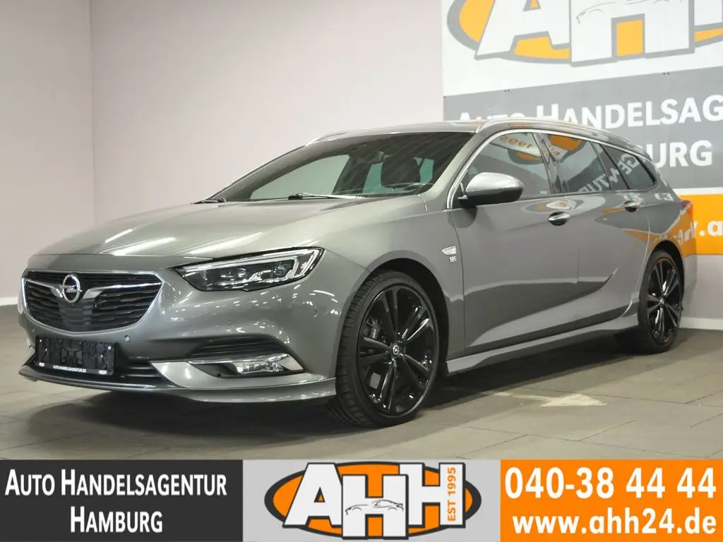 Photo 1 : Opel Insignia 2017 Essence