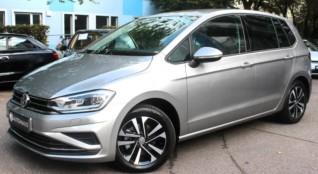 Photo 1 : Volkswagen Golf 2020 Petrol