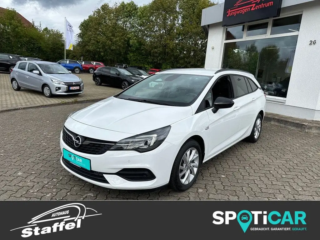 Photo 1 : Opel Astra 2021 Diesel