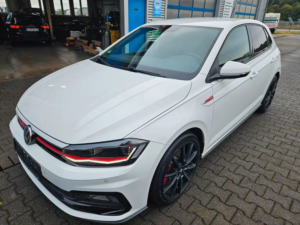 Photo 1 : Volkswagen Polo 2018 Essence