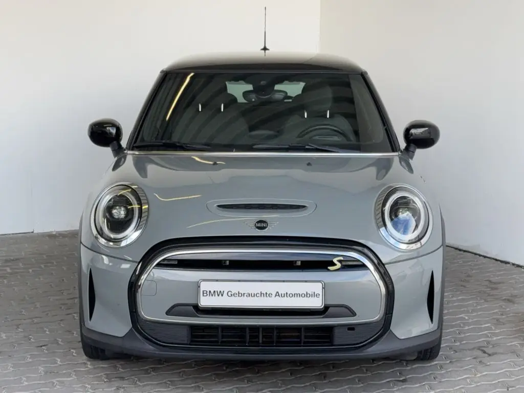 Photo 1 : Mini Cooper 2021 Non renseigné