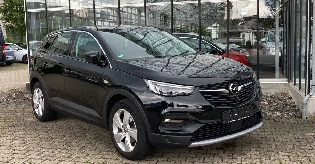 Photo 1 : Opel Grandland 2019 Essence