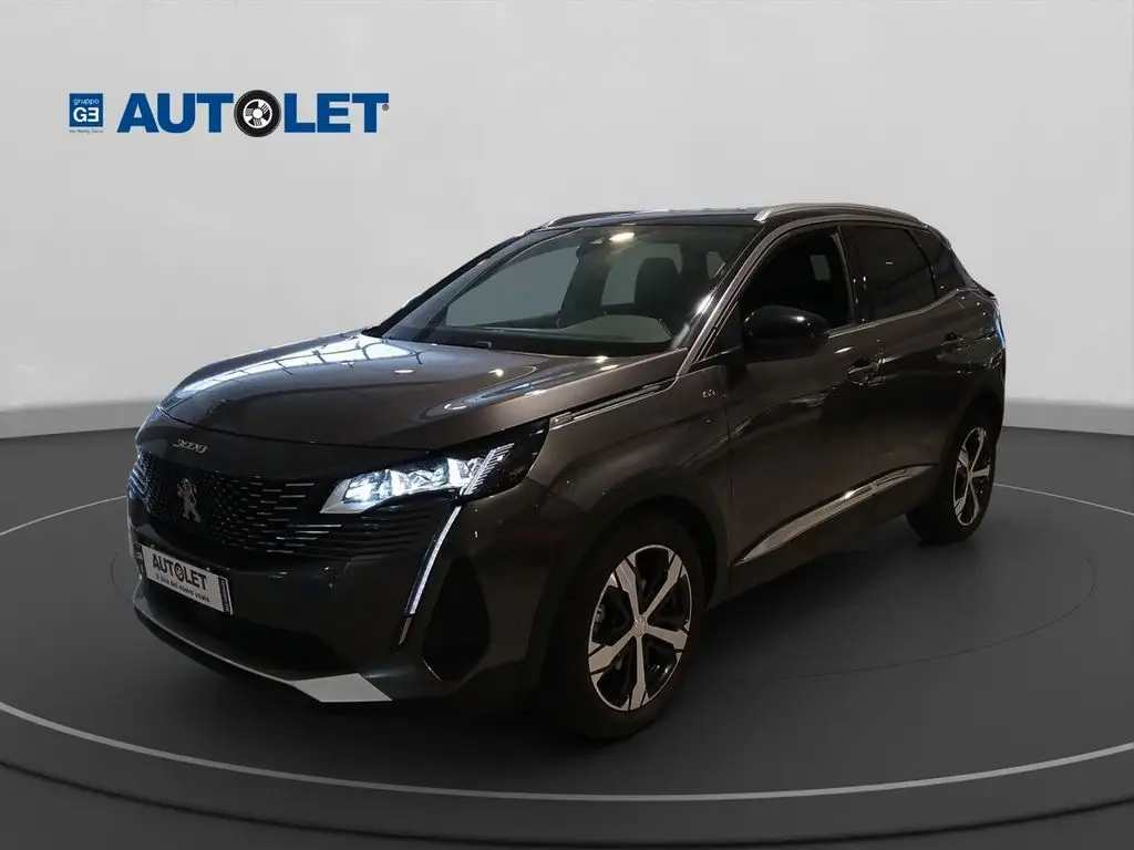 Photo 1 : Peugeot 3008 2021 Essence