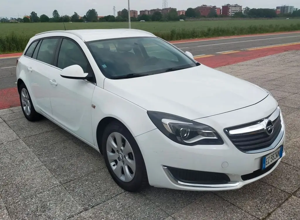 Photo 1 : Opel Insignia 2015 Diesel