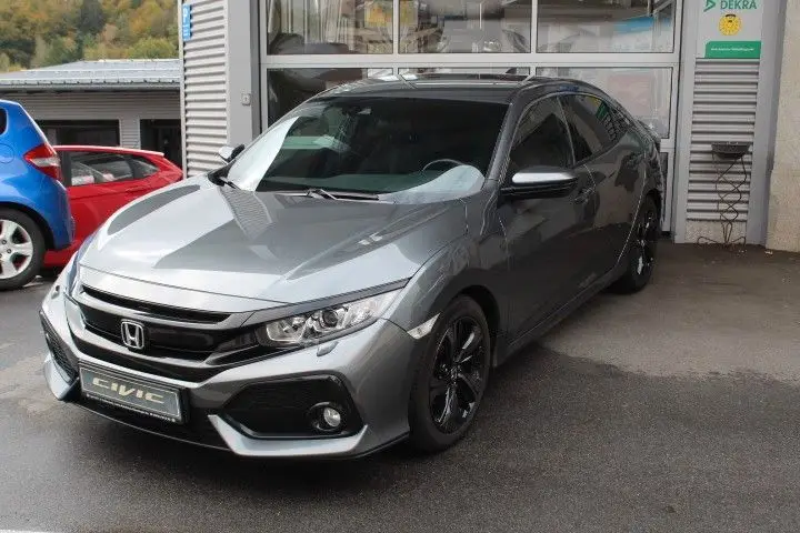 Photo 1 : Honda Civic 2020 Petrol