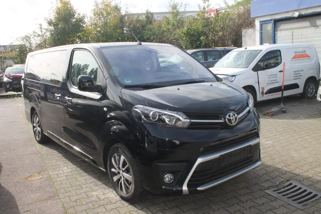 Photo 1 : Toyota Proace 2021 Diesel