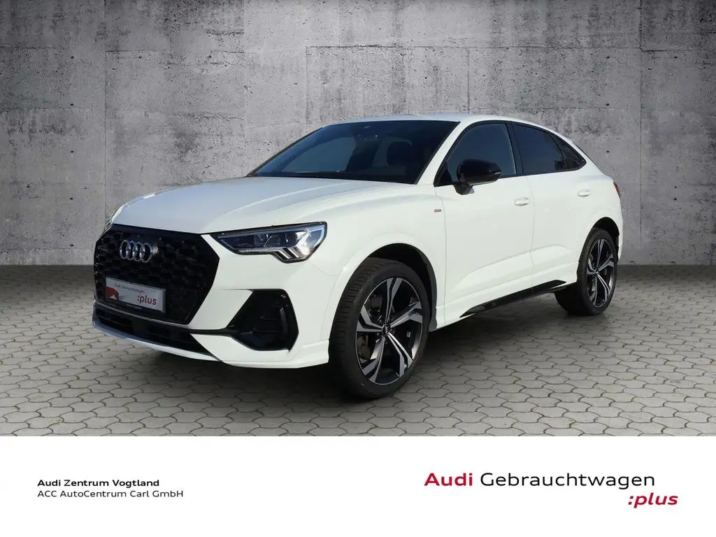 Photo 1 : Audi Q3 2020 Petrol