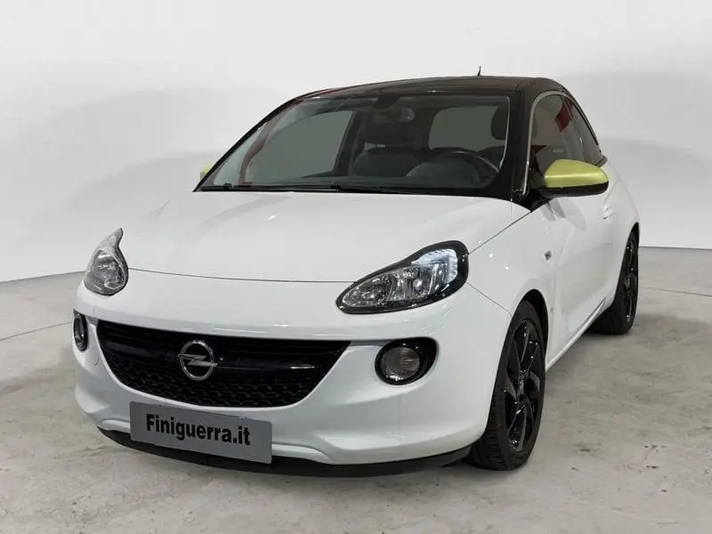 Photo 1 : Opel Adam 2015 Petrol