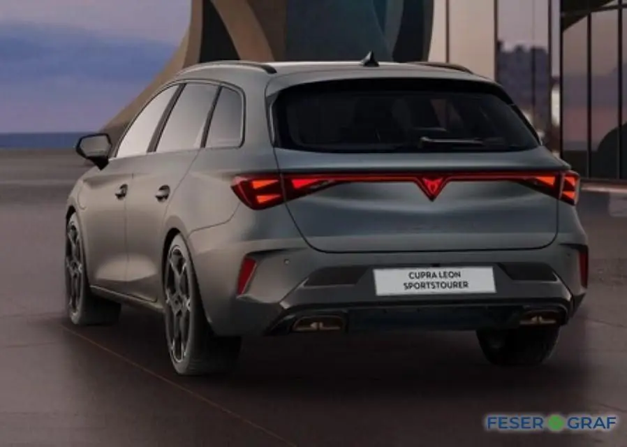 Photo 1 : Cupra Leon 2024 Hybride