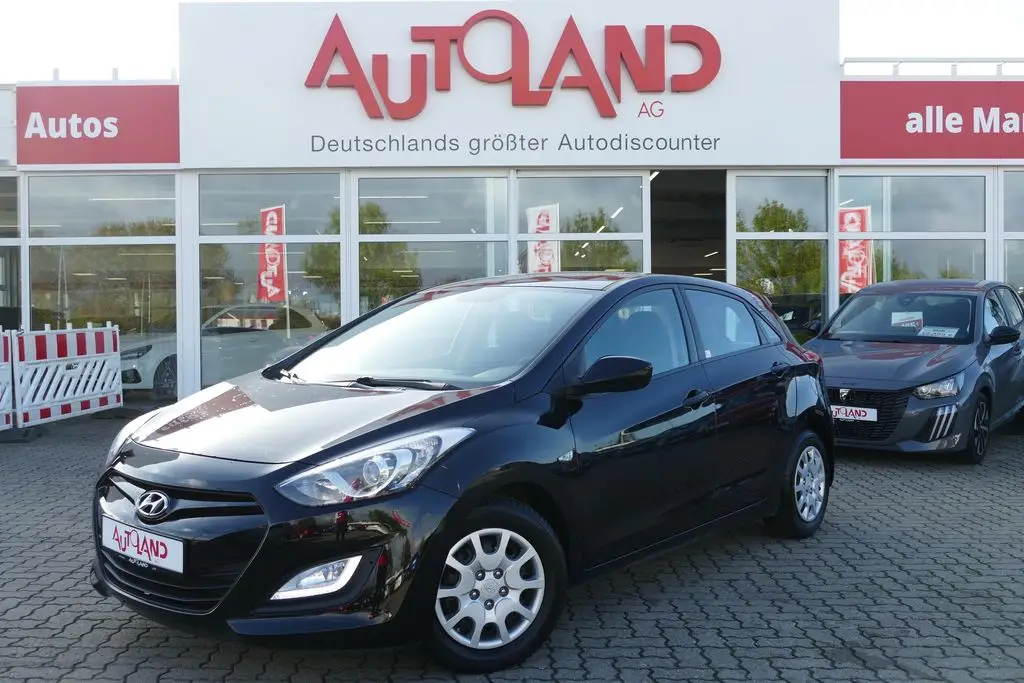 Photo 1 : Hyundai I30 2015 Petrol