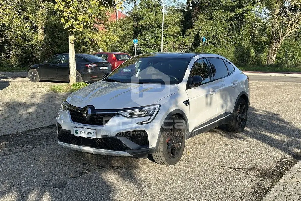 Photo 1 : Renault Arkana 2022 Hybride