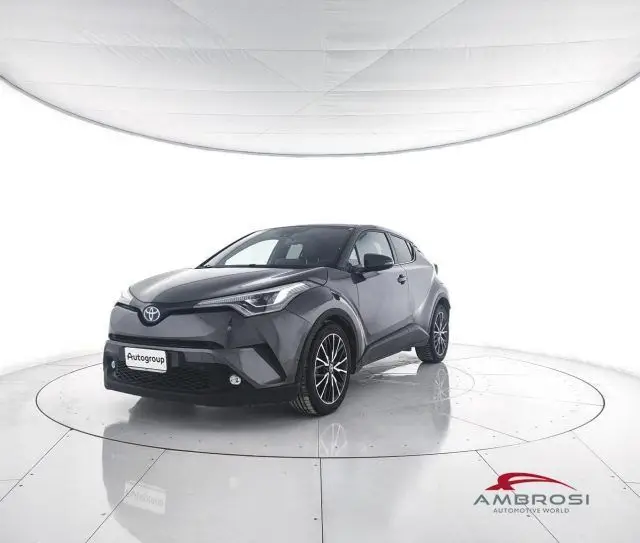 Photo 1 : Toyota C-hr 2018 Hybride