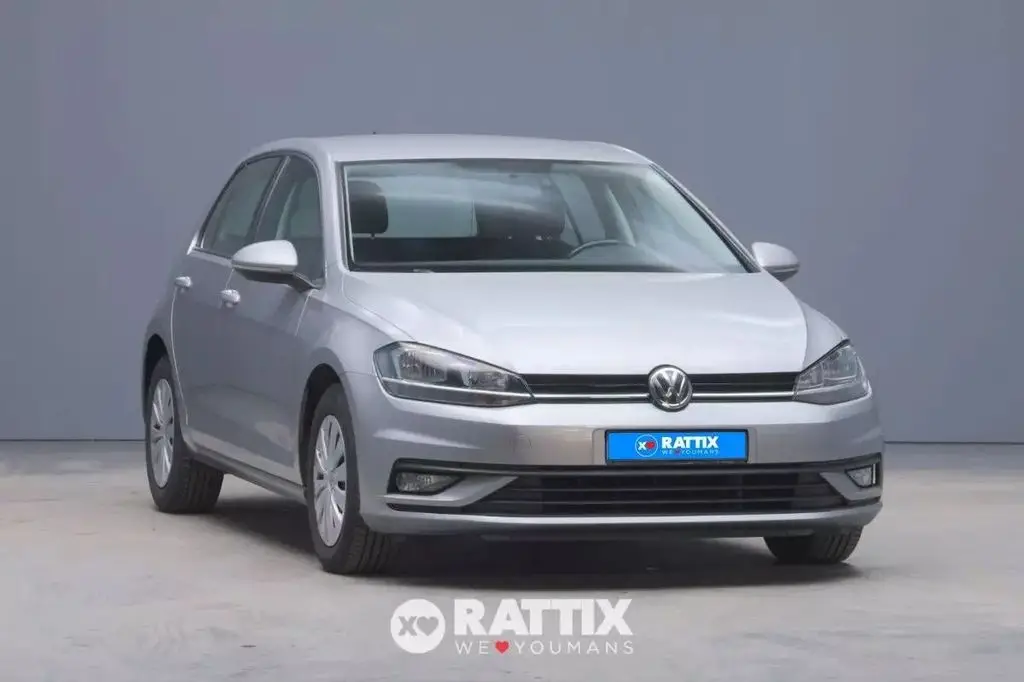 Photo 1 : Volkswagen Golf 2018 Diesel