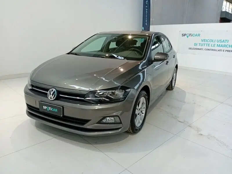 Photo 1 : Volkswagen Polo 2019 Essence