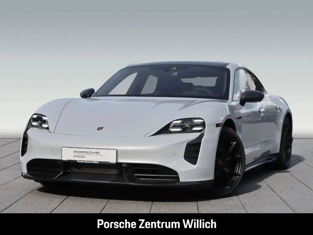 Photo 1 : Porsche Taycan 2024 Non renseigné