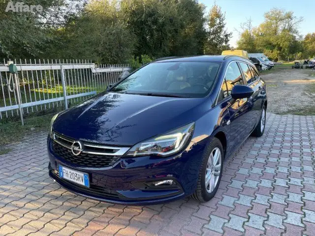 Photo 1 : Opel Astra 2017 Diesel