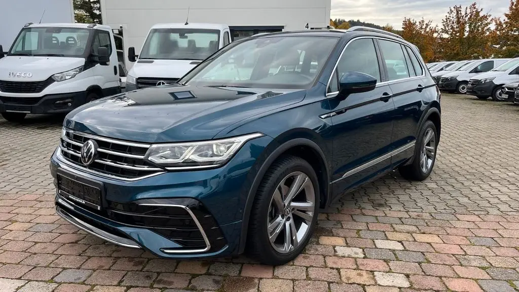 Photo 1 : Volkswagen Tiguan 2021 Essence