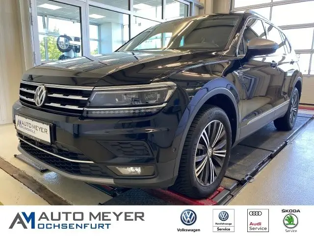 Photo 1 : Volkswagen Tiguan 2020 Petrol