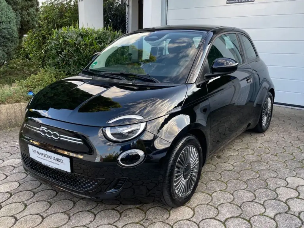 Photo 1 : Fiat 500 2022 Not specified