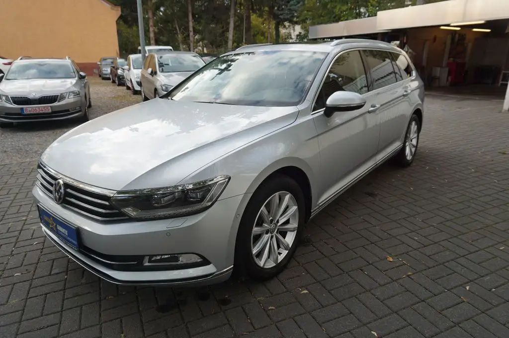 Photo 1 : Volkswagen Passat 2017 Diesel