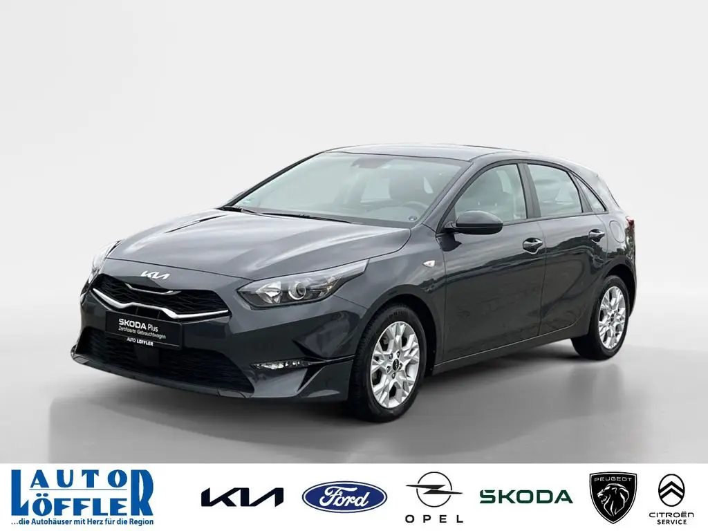 Photo 1 : Kia Ceed 2024 Petrol