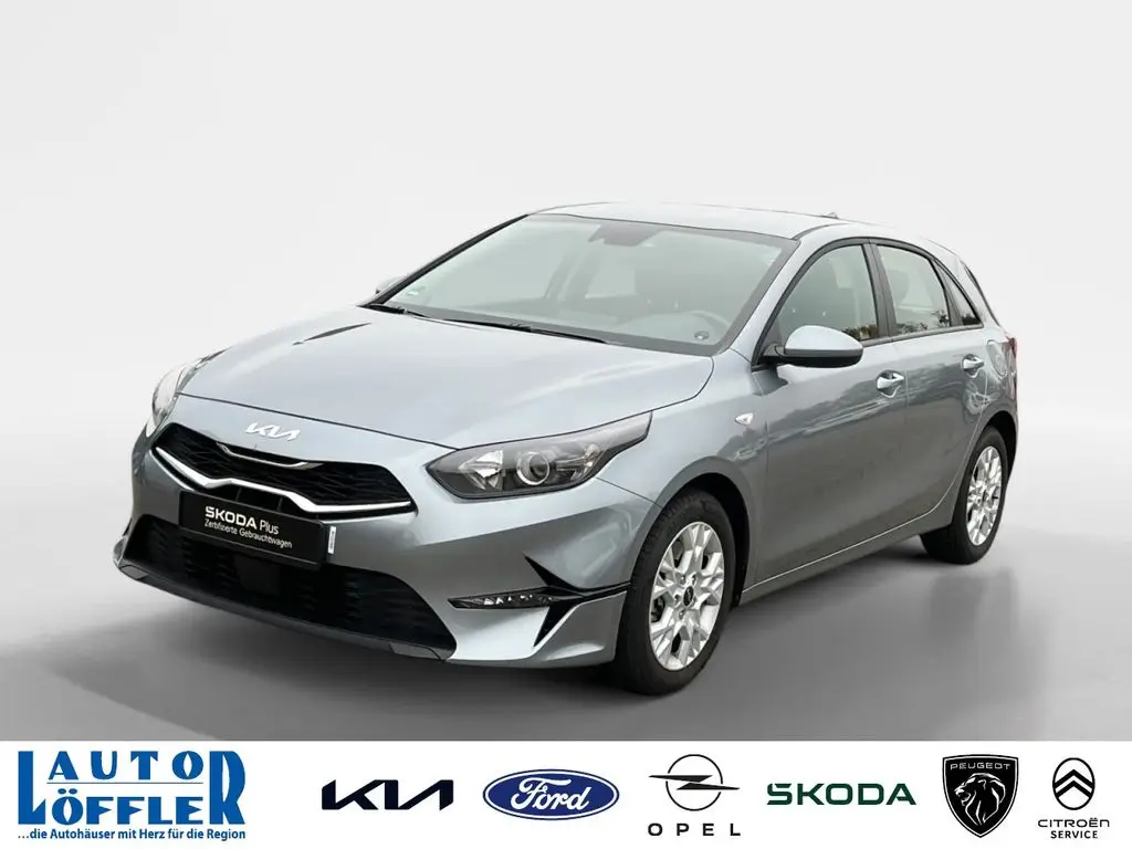 Photo 1 : Kia Ceed 2024 Essence