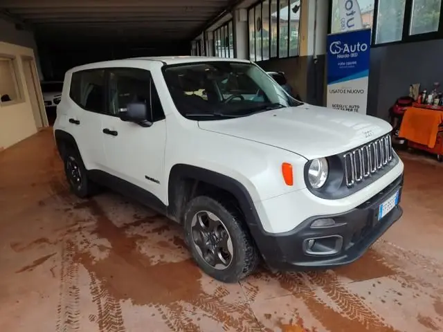 Photo 1 : Jeep Renegade 2016 Diesel