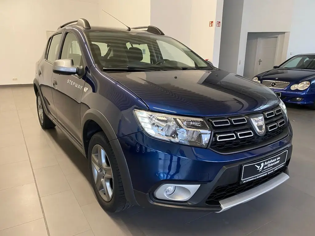 Photo 1 : Dacia Sandero 2017 Essence