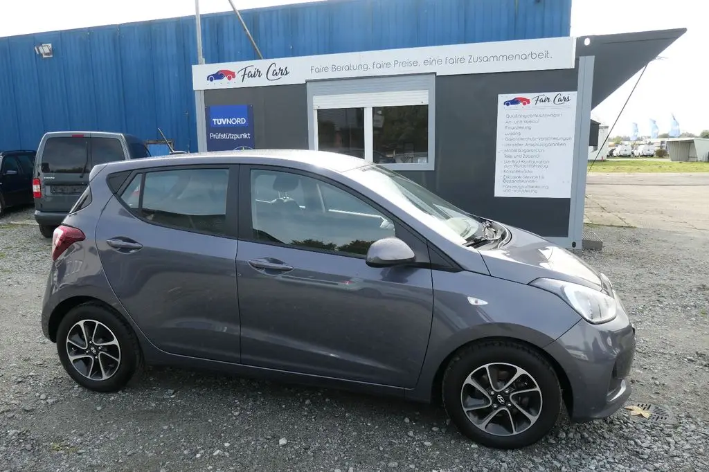 Photo 1 : Hyundai I10 2017 Essence