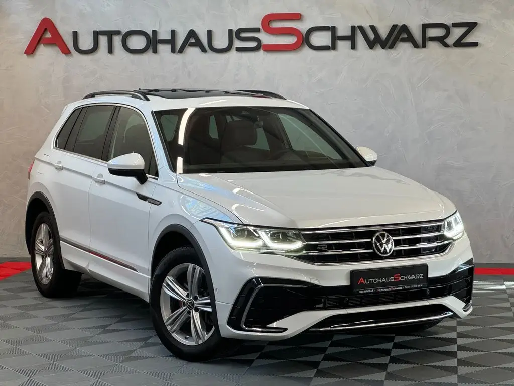 Photo 1 : Volkswagen Tiguan 2022 Essence