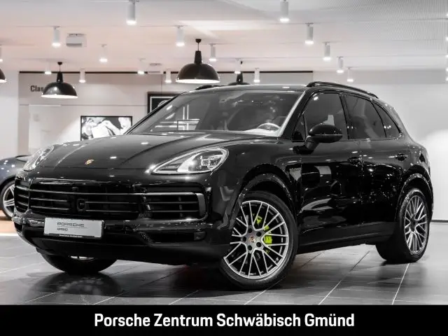 Photo 1 : Porsche Cayenne 2023 Hybrid