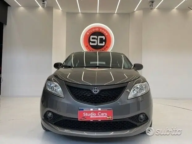 Photo 1 : Lancia Ypsilon 2021 Hybride